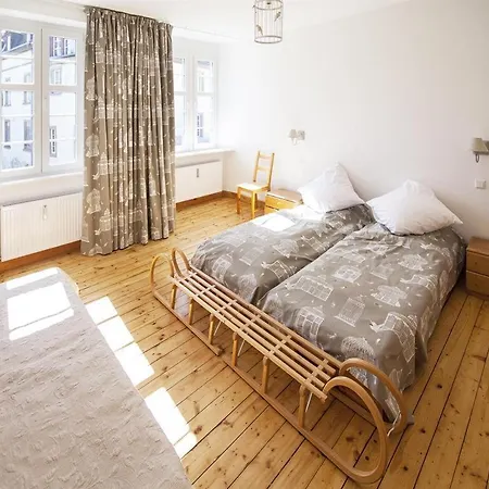 La Maison Im Park Von Schloss