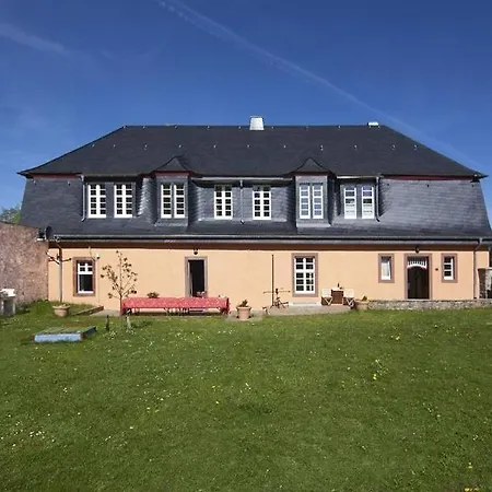 Nyaraló La Maison Im Park Von Schloss