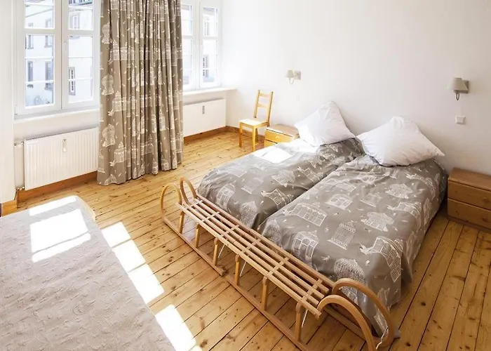 La Maison Im Park Von Schloss